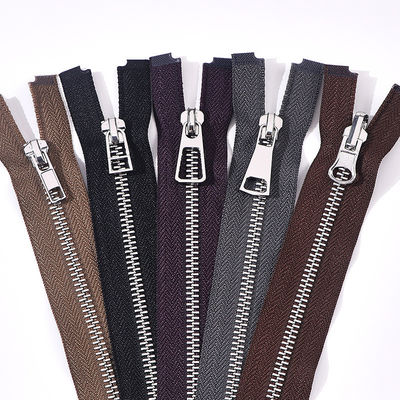 #5 Metal Zipper Open End Cerah Perak Finish In Hitam, Brown
