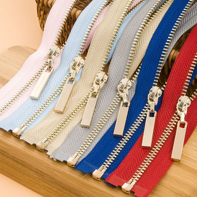 Metal tahan lama Zipper Emas Gigi Seng Alloy Open Type Pakaian Aksesoris