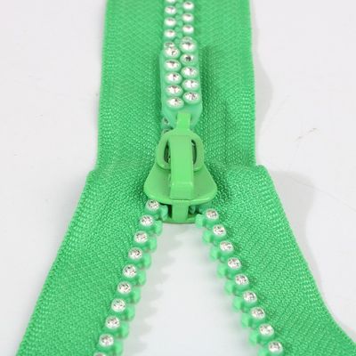 Green Double Row #3 #5 #8 #10 Diamond Zippers Gigi Berjalan dengan lancar