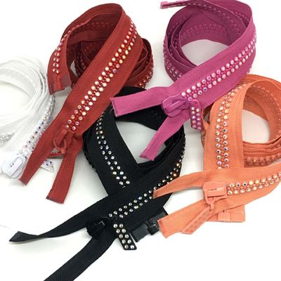 #5 #10 Auto-Lock Rhinestone Metal Zipper Open End Dalam Merah