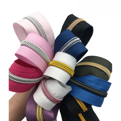 5# Nylon Ritsleting Emas Berwarna Electroplating Gigi Emas Dan Perak Bawang Ritsleting Nylon ritsleting untuk dijual